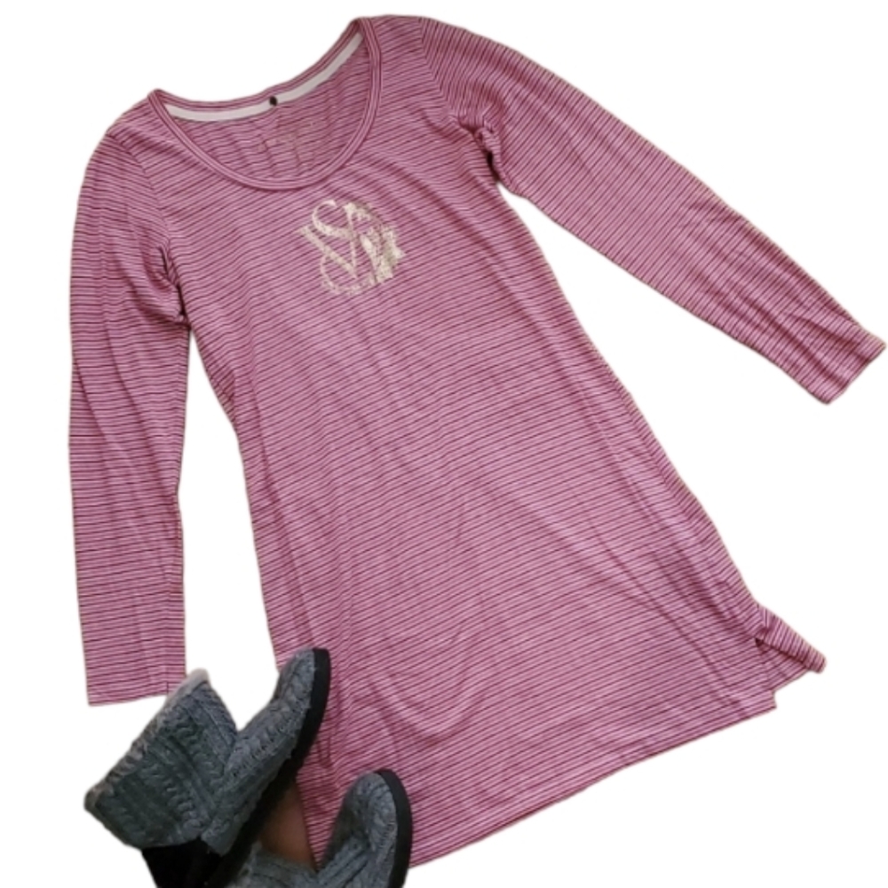 Victoria's Secret Womans‎ Angel Sleep Tee In Red Stripes Size Medium